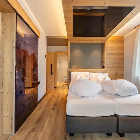 Del Podesta' Apartment *